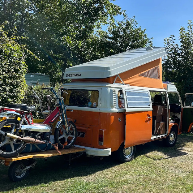 The spacious pitches in the heart of the Andaines Forest at the Le Clos Normand campsite in Orne